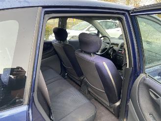 Suzuki Liana 1.6 S-Limited  AIRCO Hatchback 5-dr. picture 16