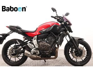 krockskadad bil motor Yamaha MT-07 ABS 2015/6