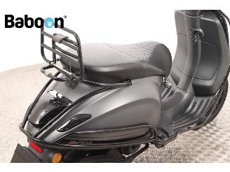 Vespa  Sprint 25KM picture 9