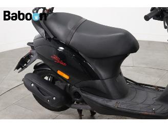 Piaggio  Zip 45KM picture 11