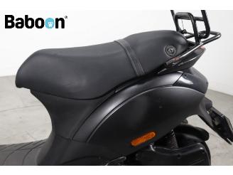 Piaggio  Zip 25KM picture 11