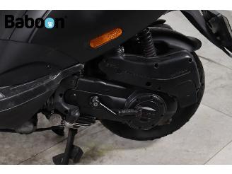 Piaggio  Zip 25KM picture 12