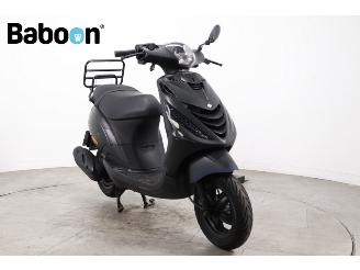 Piaggio  Zip 25KM picture 2