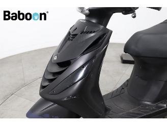 Piaggio  Zip 25KM picture 14