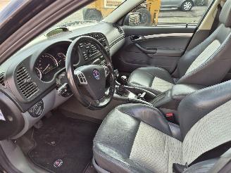 Saab 9-3 2.0T vector picture 9