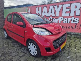 Schadeauto Peugeot 107 1.0 12v xs 2012/1