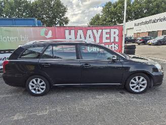 Toyota Avensis 2.0 vvti luna picture 2