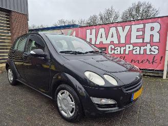 uszkodzony samochody osobowe Smart Forfour 1.1 pulse 2005/4