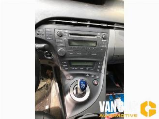 Toyota Prius Prius (ZVW3), Hatchback, 2009 / 2016 1.8 16V picture 17