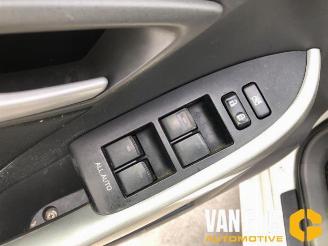 Toyota Prius Prius (ZVW3), Hatchback, 2009 / 2016 1.8 16V picture 18