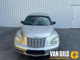 Vrakbiler auto Chrysler Pt-cruiser PT Cruiser, Hatchback, 2000 / 2010 2.0 16V 2001/10
