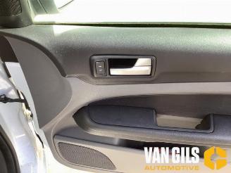 Ford Focus Focus 2 Wagon, Combi, 2004 / 2012 1.6 16V picture 16