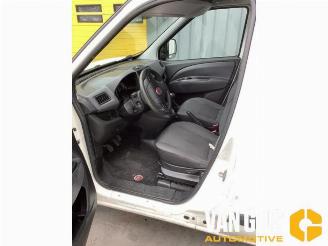 Fiat Doblo Doblo Cargo (263), Van, 2010 1.3 MJ 16V DPF Euro 5 picture 12