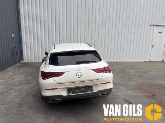 Auto da rottamare Mercedes Cla-klasse CLA Shooting Brake (118.6), Combi, 2019 1.5 CLA-180d 2020/7