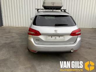 rozbiórka samochody osobowe Peugeot 308 308 SW (L4/L9/LC/LJ/LR), Combi 5-drs, 2014 / 2021 1.2 12V e-THP PureTech 130 2016/6