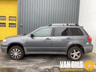 Mitsubishi Outlander Outlander (CU), SUV, 2001 / 2007 2.0 16V 4x2 picture 9