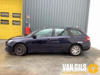 disassembly passenger cars Peugeot 308 308 SW (L4/L9/LC/LJ/LR), Combi 5-drs, 2014 / 2021 1.6 BlueHDi 120 2014/9