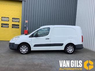 Auto da rottamare Peugeot Partner Partner Tepee (7A/B/C/D/E/F/G/J/P/S), MPV, 2008 / 2018 1.6 HDiF 90 16V Phase 1 2011/8
