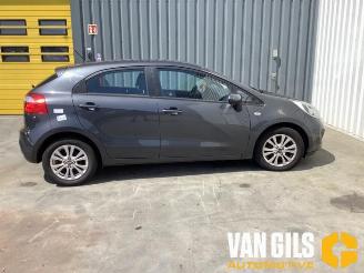 Kia Rio Rio III (UB), Hatchback, 2011 / 2017 1.2 CVVT 16V picture 6