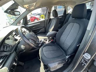 BMW 2-serie Active Tourer 216i Centennial Executive picture 15