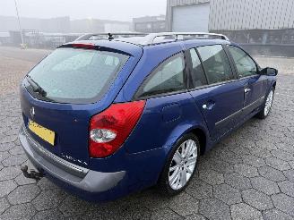 Renault Laguna Grand Tour 2.0-16V Tech Line picture 7