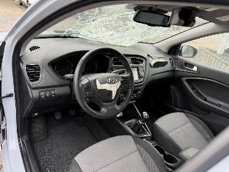 Hyundai I-20 1.0 T-GDI Comfort picture 14