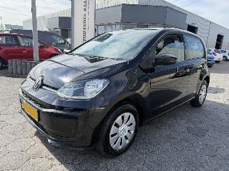 damaged passenger cars Volkswagen Up! 1.0 2021/8