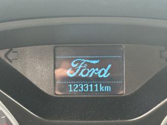 Ford C-Max 1.0 Titanium picture 16