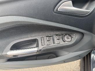 Ford C-Max 1.0 Titanium picture 14