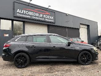 Renault Mégane Estate 1.2 TCe AUTOMAAT Serie Signature Exclusive picture 5