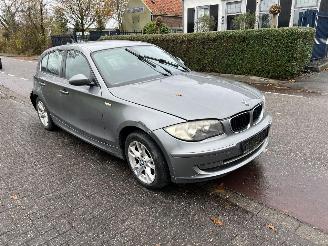 Uttjänta bilar auto BMW 1-serie 118 2009/10