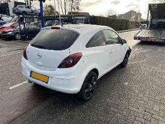 Opel Corsa 1.4-16V picture 3