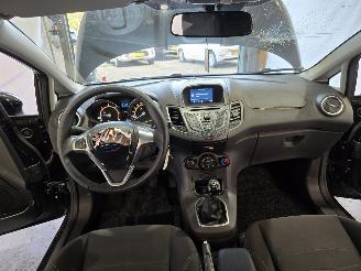 Ford Fiesta 1.6 TDCi Style picture 26