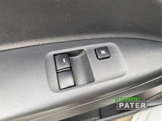 Mitsubishi Space-star Space Star (A0), Hatchback, 2012 1.2 12V picture 13