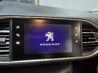 Peugeot 308 1.2 PureTech Blue Lease picture 27
