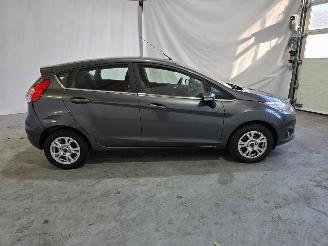 Ford Fiesta 1.0 EcoB. Titanium picture 8