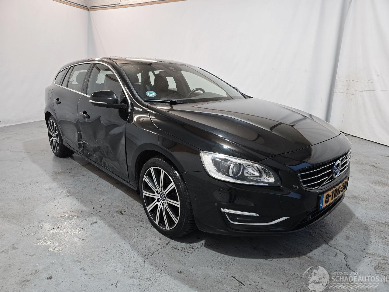 Volvo V-60 2.4 D6 AWD Plug-In Hybrid Summum