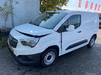  Opel Combo 1.5 d airco/cv/cc 2021/8