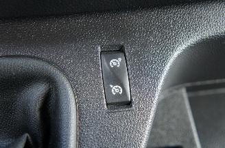 Renault Master 2.3 DCi Koffer Laadklep Airco Cruise 3-Persoons 120KW Euro 6 picture 16