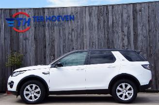 Vaurioauto  passenger cars Land Rover Discovery Sport 2.0 eD4 HSE Airco Navi Pano Stuurverwarming 110KW Euro 6 2016/6