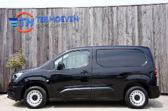 damaged passenger cars Opel Combo 1.5 D Edition Airco Navi Cruise Apple Carplay Trekhaak 56KW Euro 6 2021/7