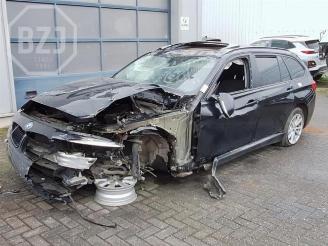 Démontage voiture BMW 3-serie 3 serie Touring (F31), Combi, 2012 / 2019 318d 2.0 16V 2019