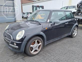 Purkuautot passenger cars Mini One Mini One/Cooper (R50), Hatchback, 2001 / 2007 1.6 16V One 2002/5