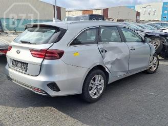 Kia Cee d Ceed Sportswagon (CDF), Combi 5-drs, 2018 1.0i T-GDi 12V picture 3