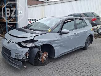 Vrakbiler auto Volkswagen ID.3 ID.3 (E11/E12), Hatchback 5-drs, 2019 45 kWh 2023/7