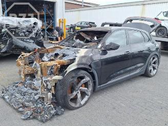 Uttjänta bilar auto Audi E-tron e-tron (GEN), SUV, 2018 / 2023 50 quattro 2021/5