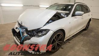 Uttjänta bilar auto BMW 3-serie 3 serie Touring (G21), Combi, 2019 320i 2.0 TwinPower Turbo 16V 2021