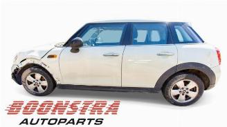 Mini One Mini (F55), Hatchback 5-drs, 2013 1.2 12V One picture 2