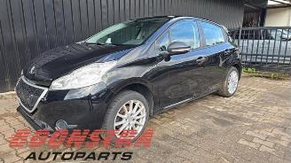Uttjänta bilar auto Peugeot 208 208 I (CA/CC/CK/CL), Hatchback, 2012 / 2019 1.0 Vti 12V PureTech 2013/12
