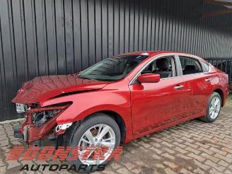 Coche siniestrado Nissan Altima  2013/6